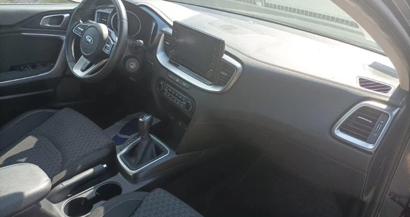 Kia Ceed cena 59500 przebieg: 52980, rok produkcji 2021 z Płock małe 232